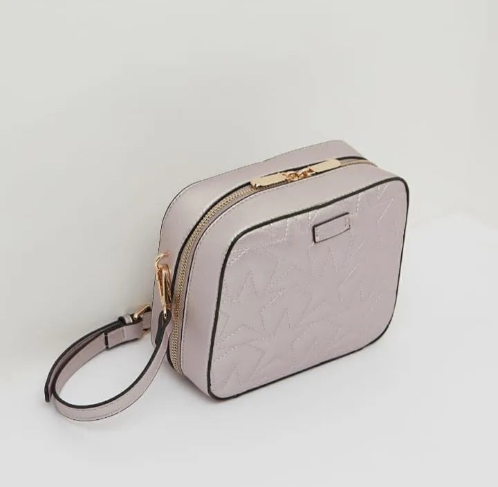 Crossbody quilted bag