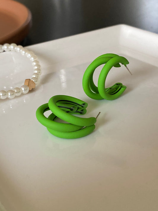 Grass matte trihoops